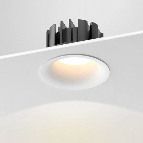Einbau-Deckenleuchte mit COB-Lichtquelle