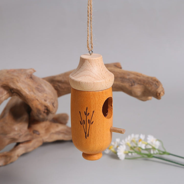 Hängendes Mini-Vogelhaus aus Holz für den Garten