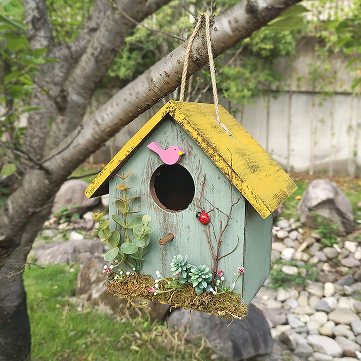 Vogelhaus aus Kiefernholz zur Wandmontage