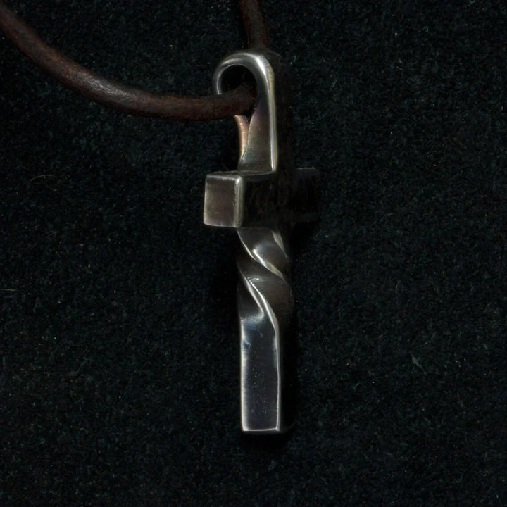 Handgemacht - Kreuz-Halskette