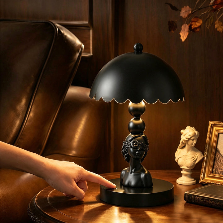 Augenbinde-Mädchen Tischlampe, ABS, schwarz