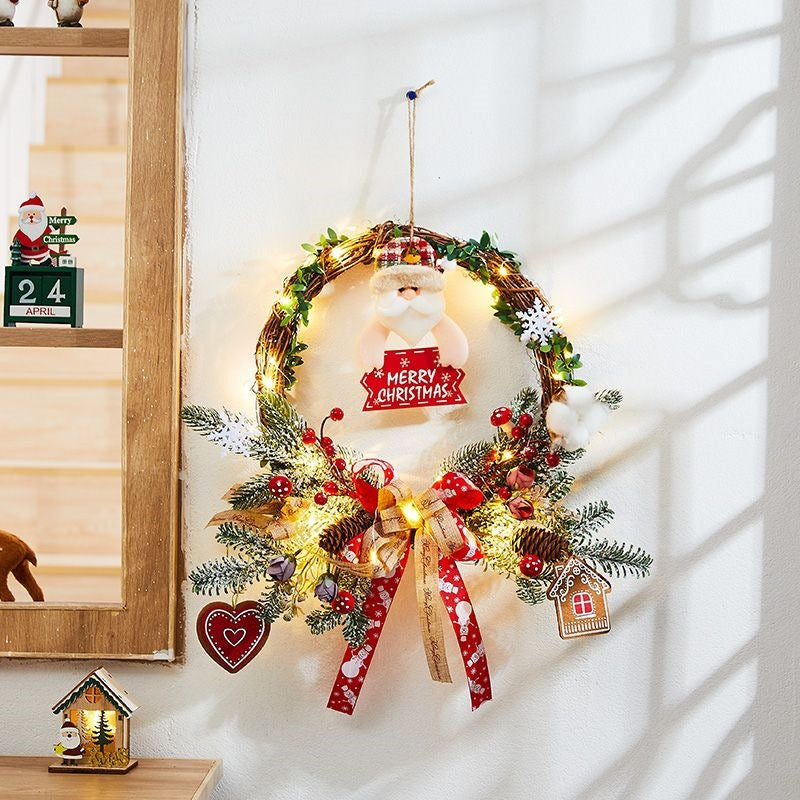 Weihnachtskranz mit Natur-Elementen, europäischer Stil