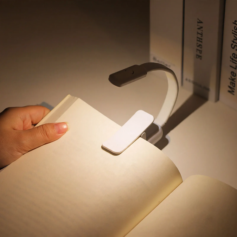 Kompakte LED-Klemmleuchte für Studium und Bett