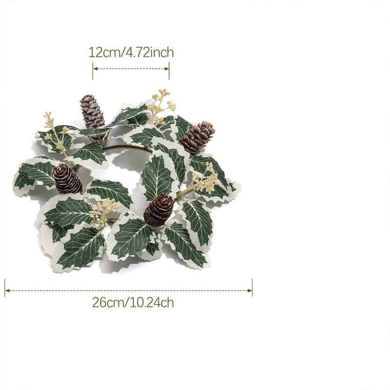 Weihnachtlicher Kerzenkranz mit Beeren und Zapfen