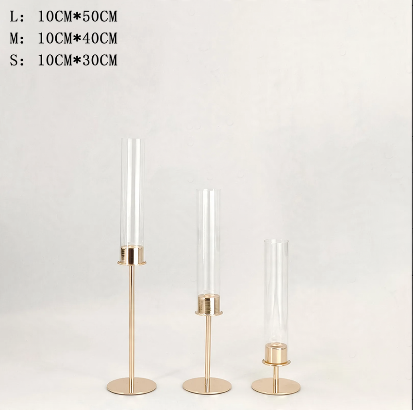 Eleganter Kerzenhalter aus Glas und Metall