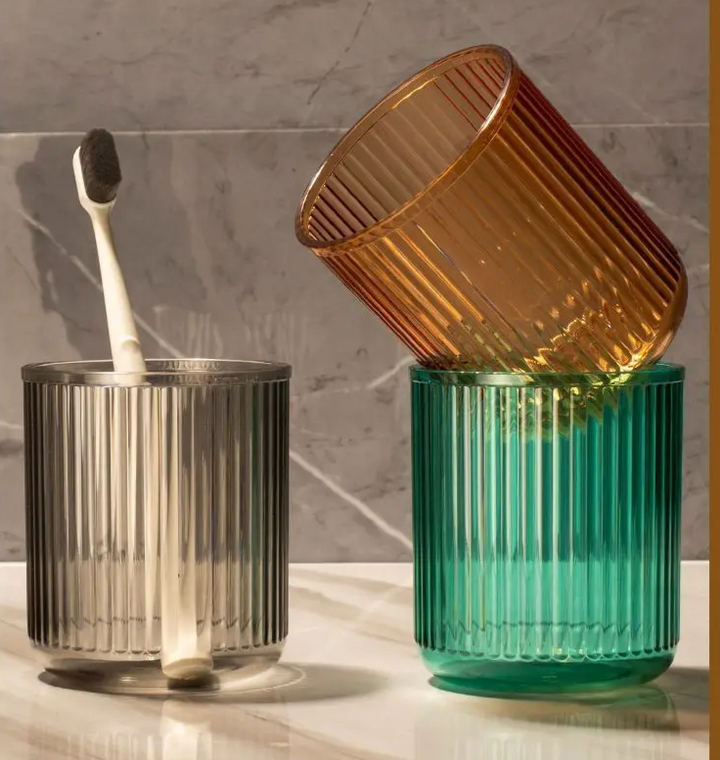 ColorSip HomeCup – Bunter Anti-Auslauf Badezimmerbecher Karnz