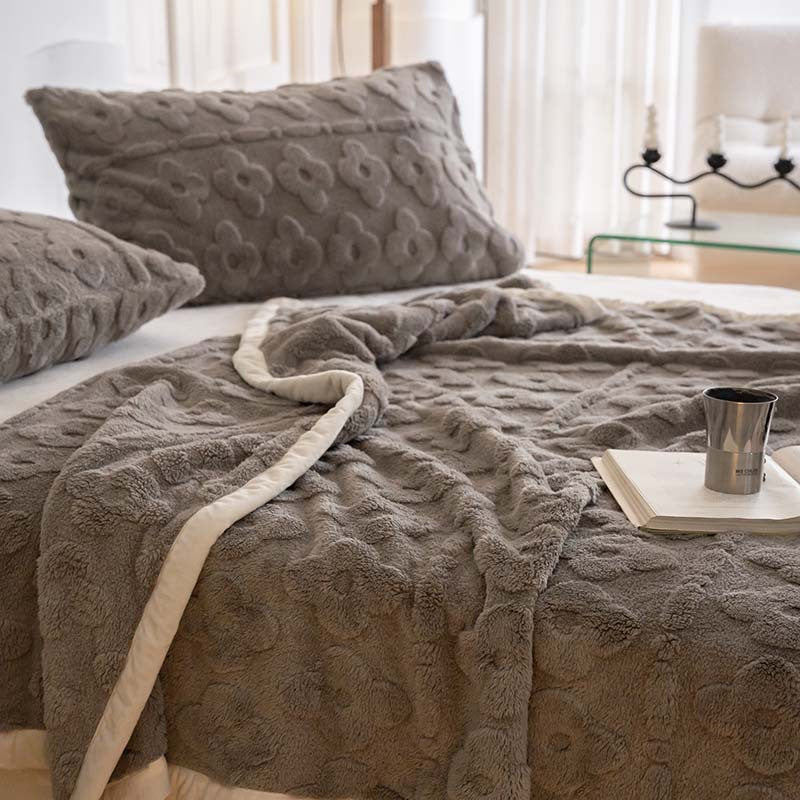Korallenfleece-Wurfdecke, 400 g/m²