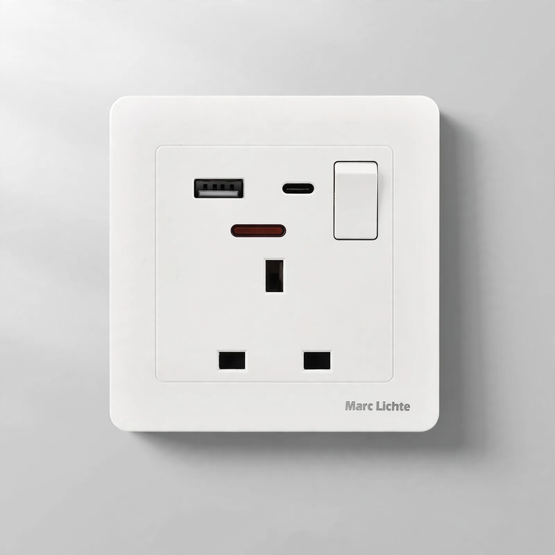 Steckdose 16A europäischer Standard mit USB