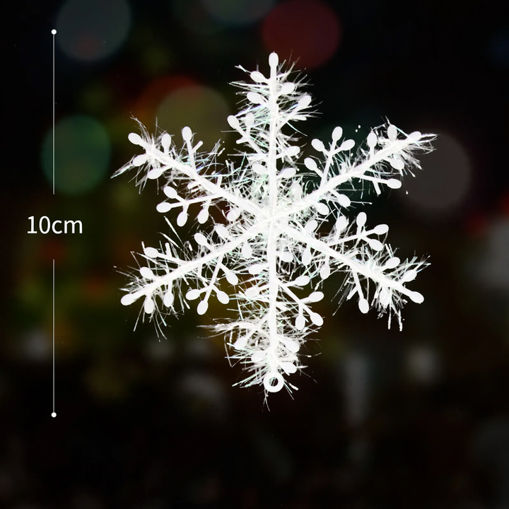 Dekorative Weihnachtshänger mit Schneeflocken und Rentier