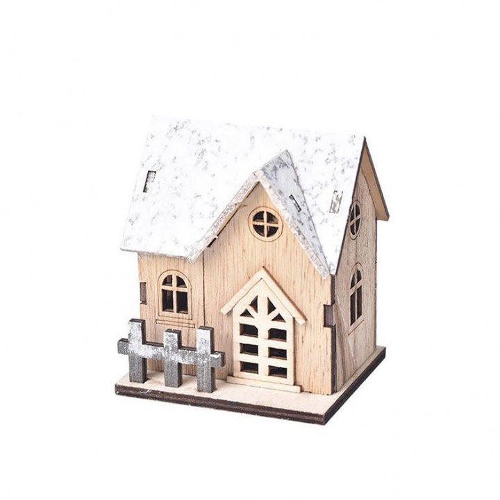 Beleuchtetes Holzhaus für die Weihnachtsdekoration