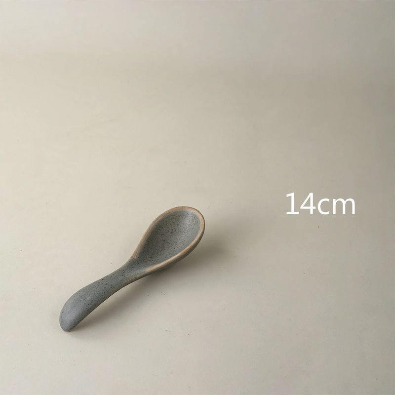Porzellan-Geschirrset mit Goldrand, Luxus-Design