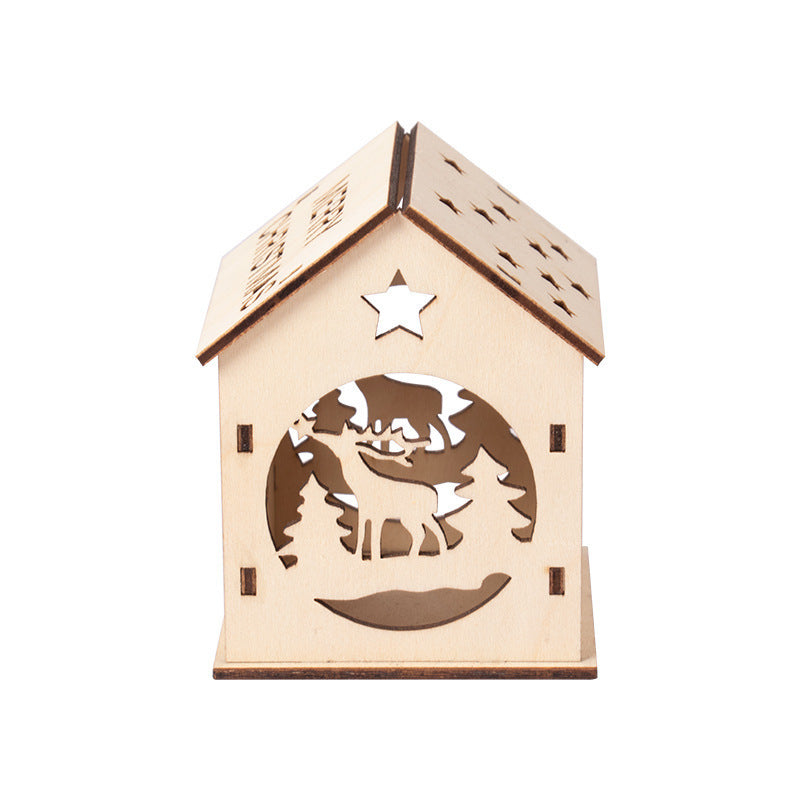 Dekoratives Holzhaus mit weihnachtlichen Motiven