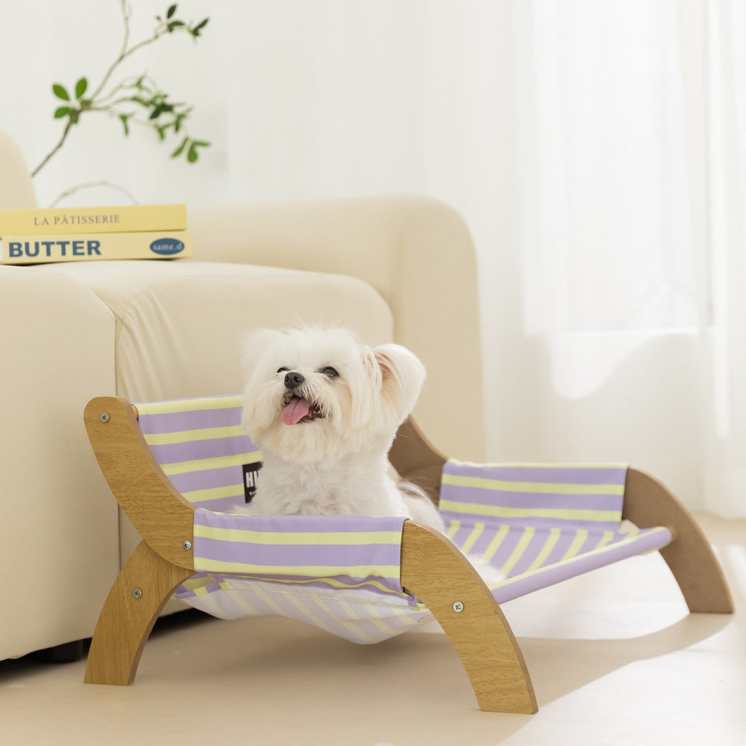 Holz-Katzenbett mit atmungsaktivem Design