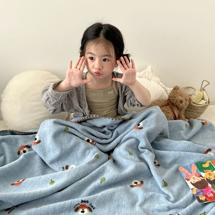 Kuschelige Kinder-Wohndecke mit Cartoon-Motiv, verschiedene Größen