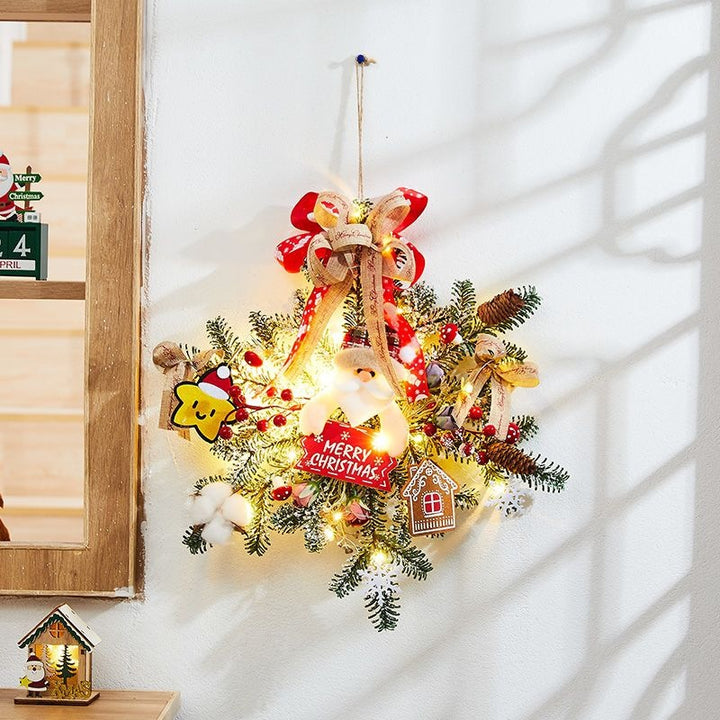 Weihnachtskranz mit Natur-Elementen, europäischer Stil