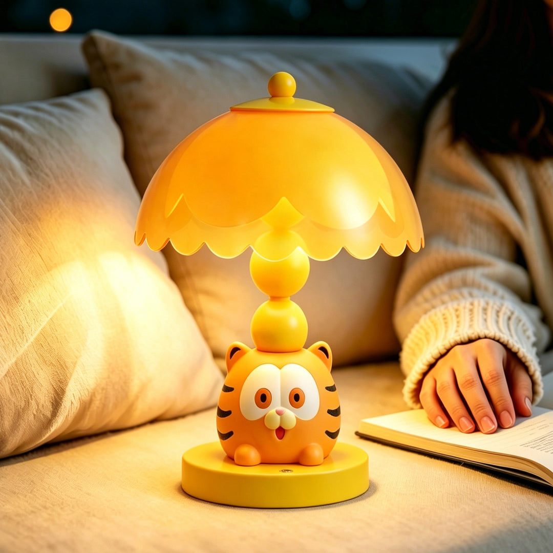 Gelbe Garfield-Tischlampe