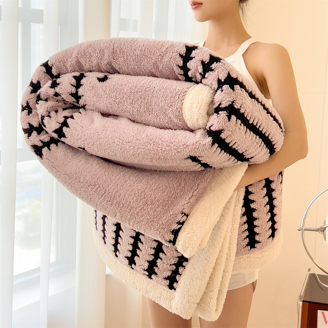 Milchfaser-Fleece Wohndecke, geometrisches Muster, verschiedene Größen