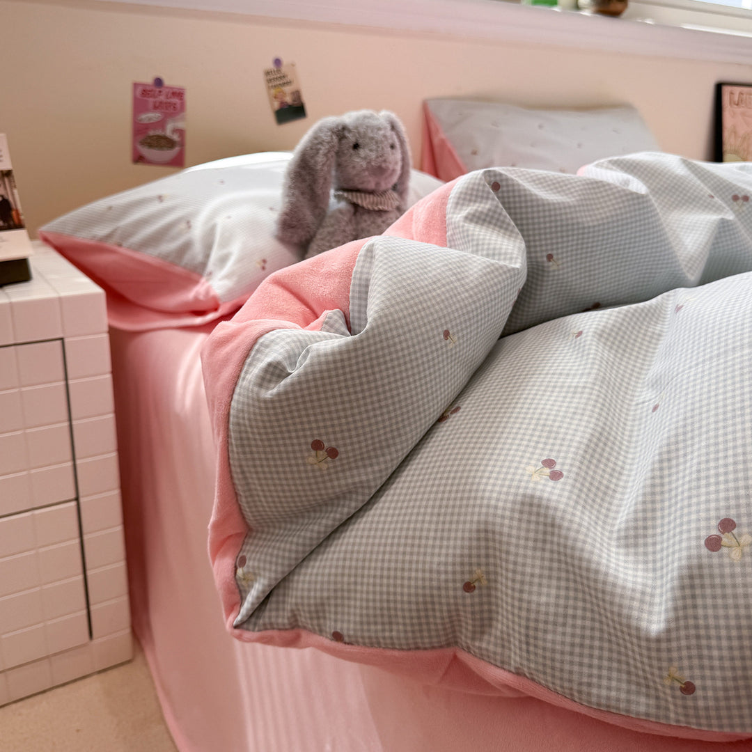 Bettwäsche-Set aus Milchfaser-Fleece, florales Design