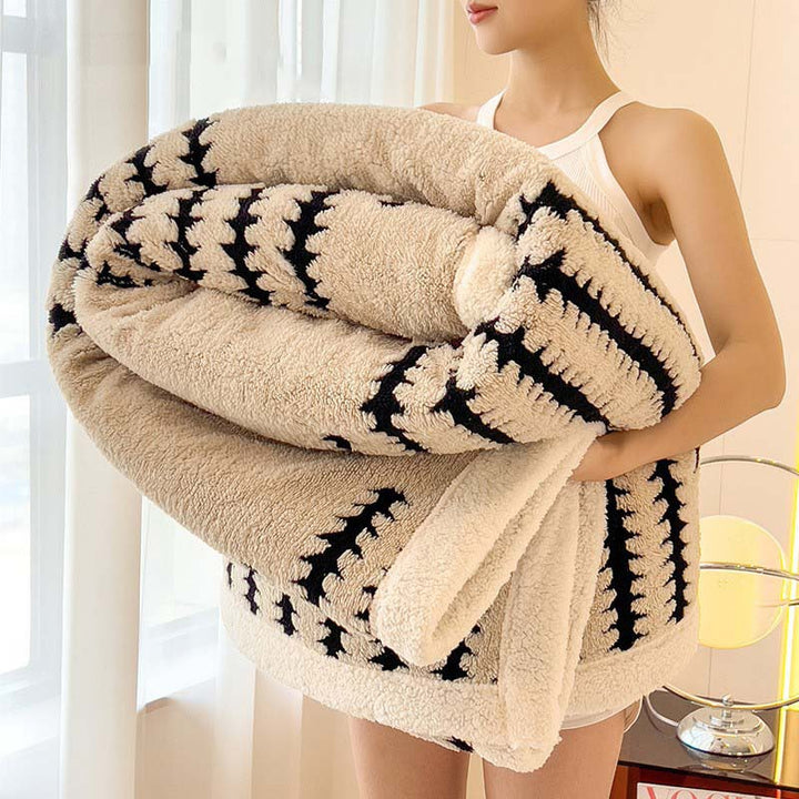 Milchfaser-Fleece Wohndecke, geometrisches Muster, verschiedene Größen