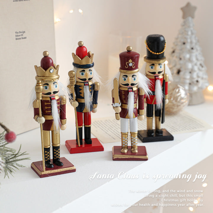 Holz-Nussknacker-Figur für weihnachtliche Tischdekoration
