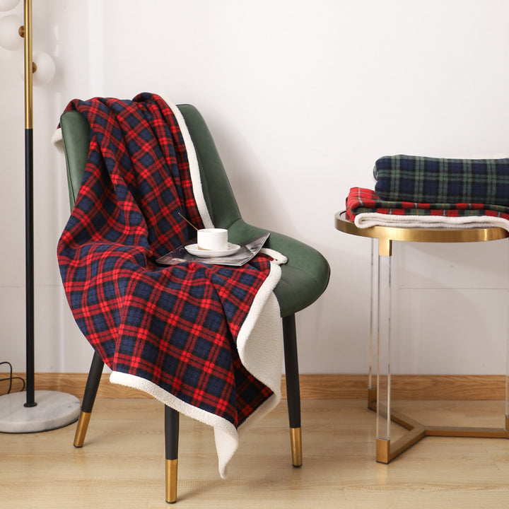 Kuscheldecke mit Karomuster, Polyester