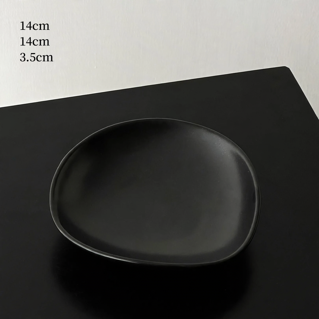 Runder Kunststofftablett, Creme und Schwarz