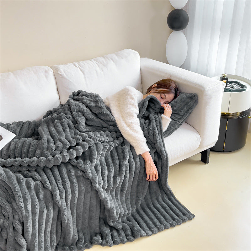 Warme Flanell-Wohndecke in Kaninchenfell-Optik