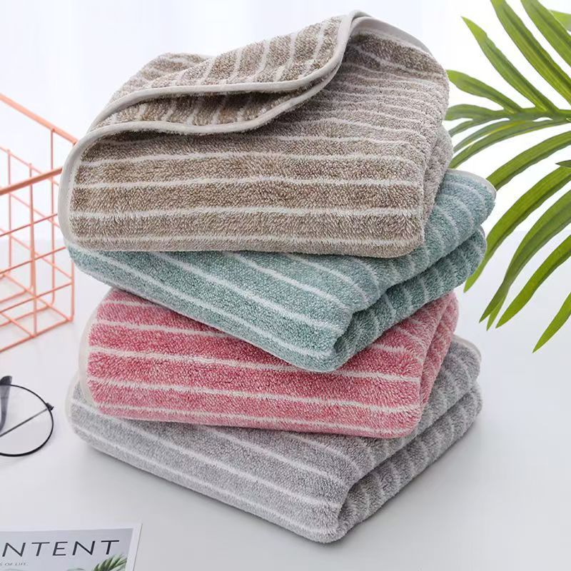 Badetuch-Set aus Korallenfleece, 2-teilig