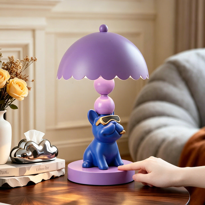 Coole Französische Bulldoggen-Tischlampe Lila