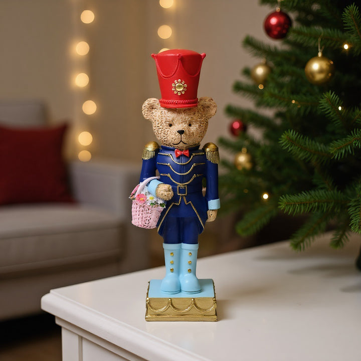 Dekorative Nussknacker-Figur mit Bär, Kunstharz