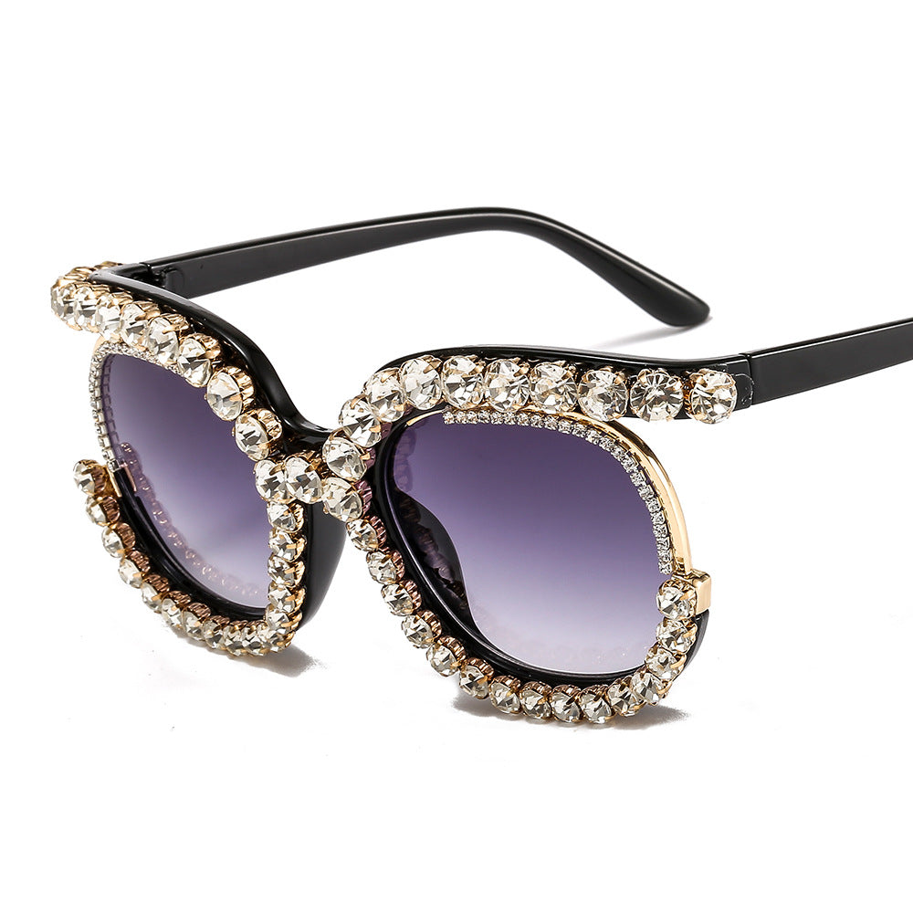 Damen Glamouröse Cat-Eye-Sonnenbrille mit funkelndem Kristallbesatz Karnz