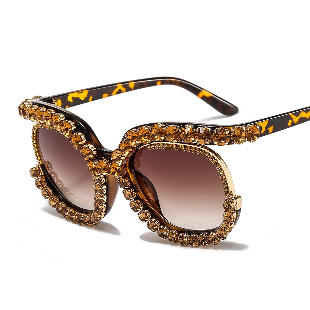 Damen Glamouröse Cat-Eye-Sonnenbrille mit funkelndem Kristallbesatz Karnz