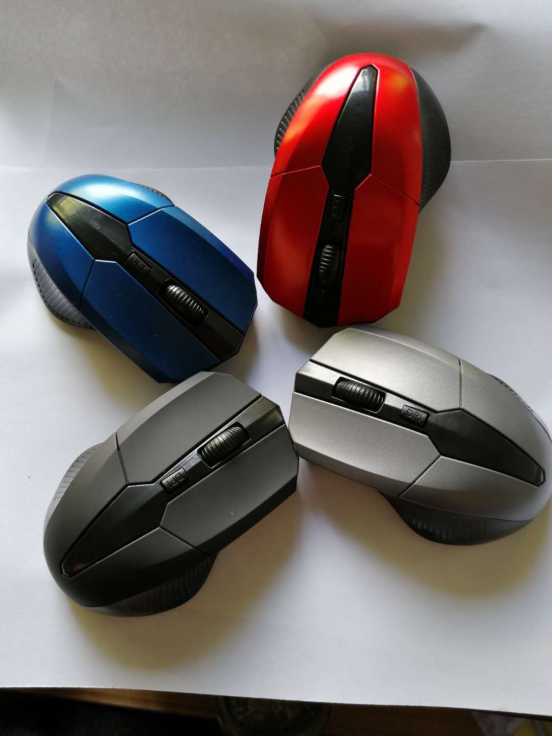 Ergonomische Wireless-Maus Karnz