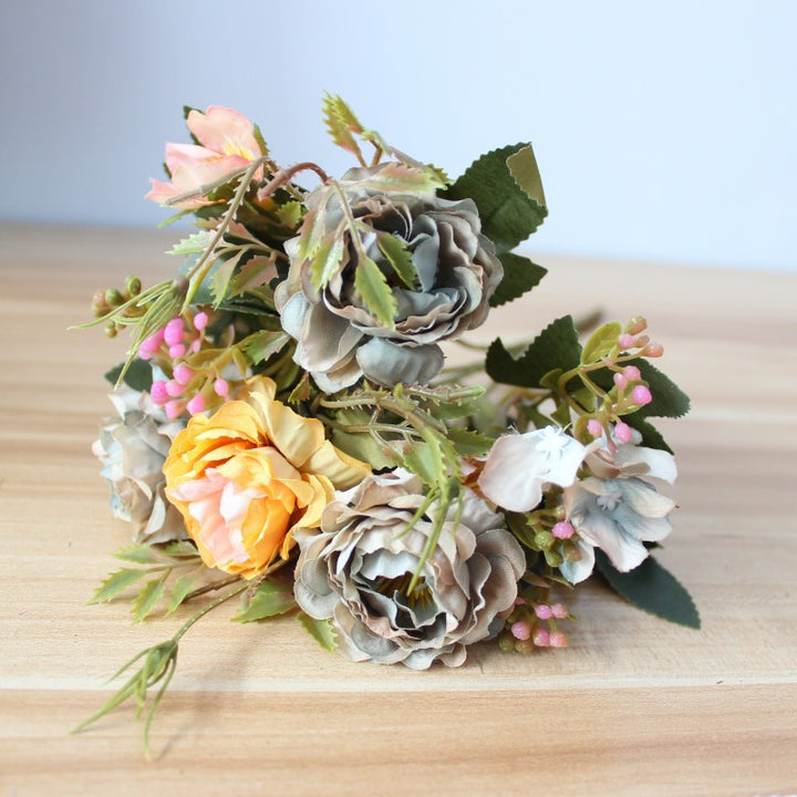 Faux Blumenstrauß