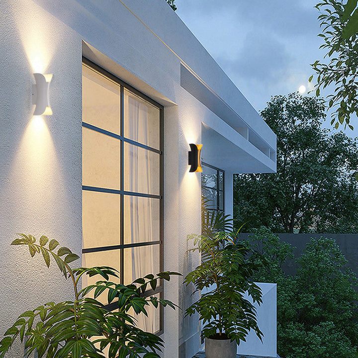 Moderne LED Außenwandleuchte - LumiEdge | Karnz