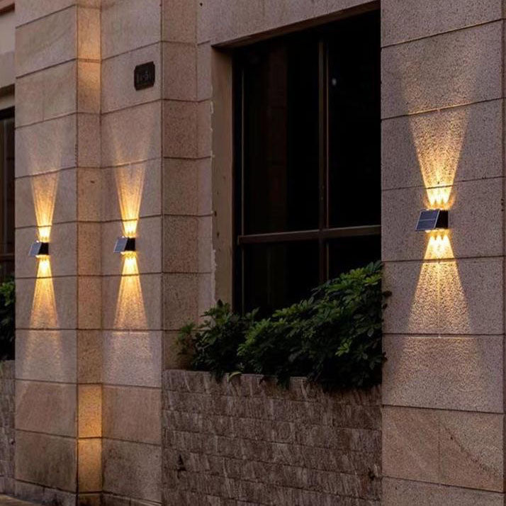 Zeitgenössische industrielle Solar wasserdichte ABS Säulen LED Wandlampe für den Außenbereich | Karnz