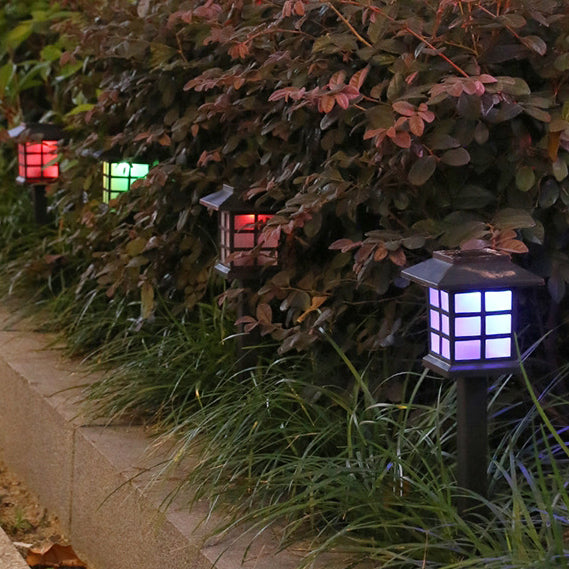 Traditionelle Rustikale Wasserdichte Solar-Haus ABS LED Außenlandschaftslicht Für Garten | Karnz