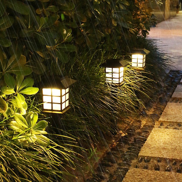 Traditionelle Rustikale Wasserdichte Solar-Haus ABS LED Außenlandschaftslicht Für Garten | Karnz