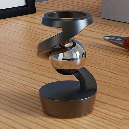 Kinetic Desk Sculpture | Karnz