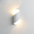 Elegante, in zwei Richtungen abstrahlende LED-Außenwandleuchte