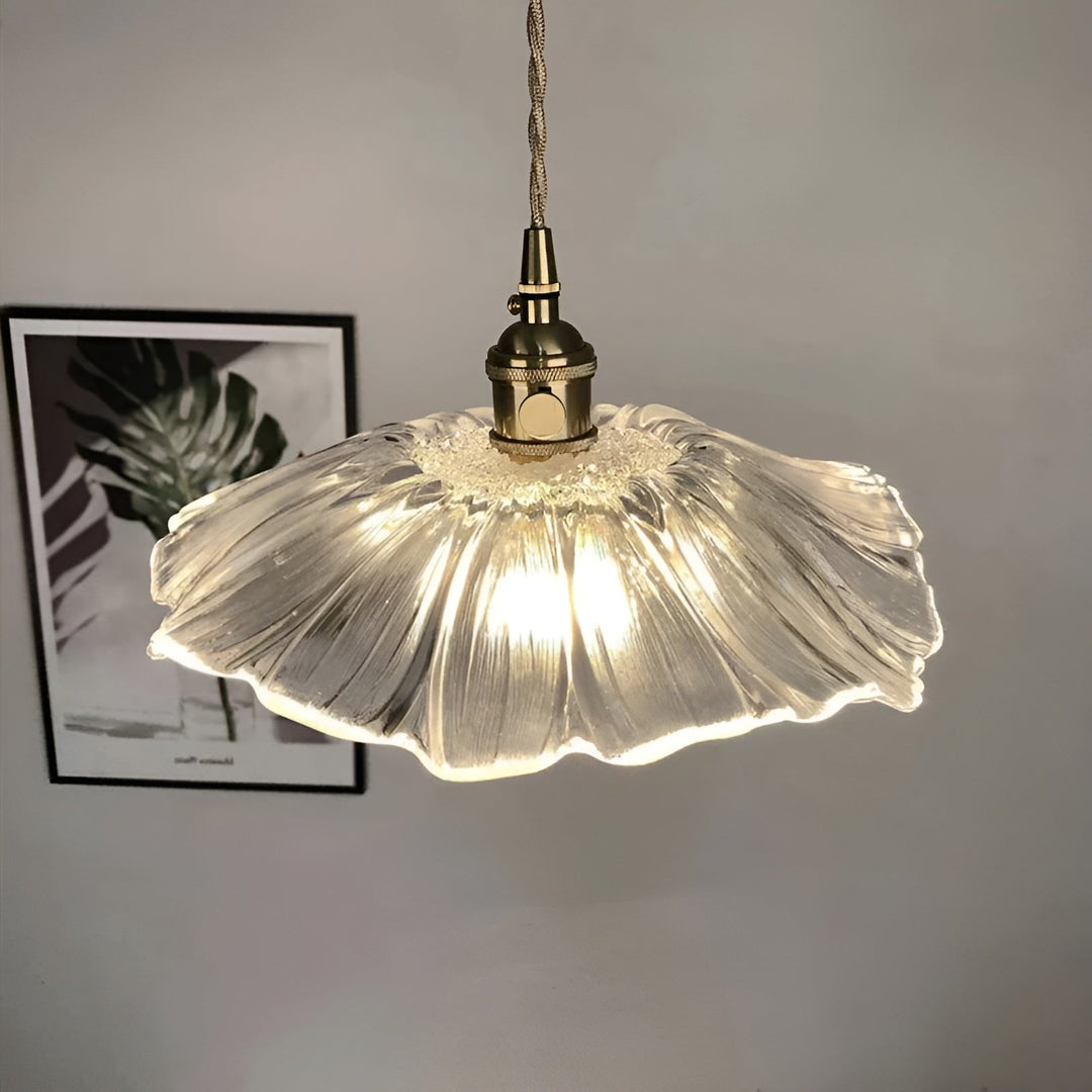 Hängelampe mit Blumenmotiv – Warmes Licht & stilvolles Design | Für Ihr Zuhause
