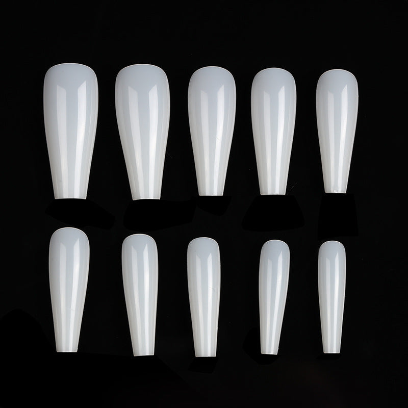 Kunst-Nagelspitzen Karnz