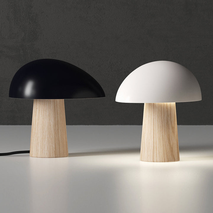 Designer Pilz Tischlampe