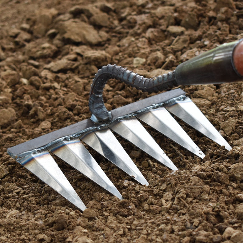 PowerGrip-Hacke — Meistern Sie jeden Garten mit messerscharfer Kraft und komfortabler Kontrolle! | Karnz