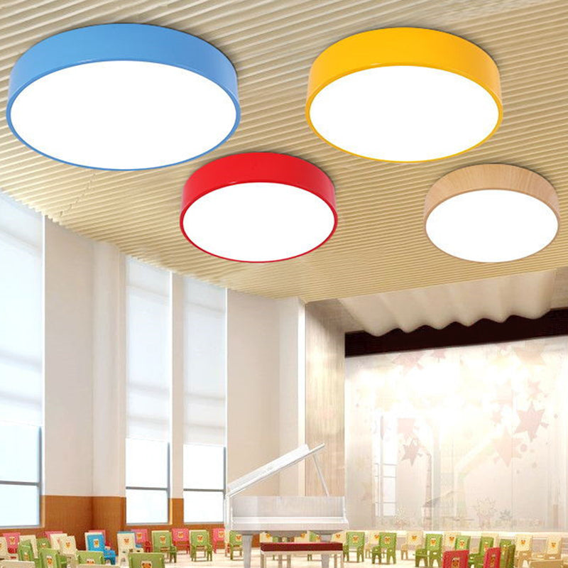 Kinderzimmer LED-Deckenleuchte - Buntes Design mit dimmbarem Licht und Fernbedienung | Karnz