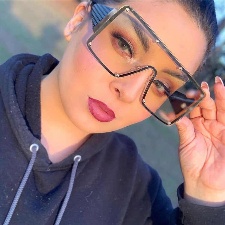Damen geometrische Oversized-Sonnenbrille mit gradienten Gläsern Karnz