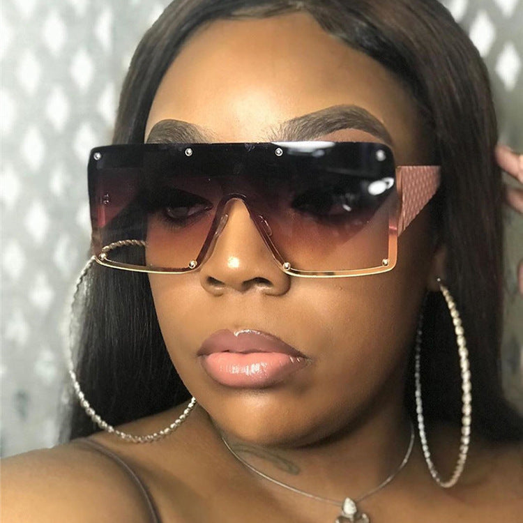 Damen geometrische Oversized-Sonnenbrille mit gradienten Gläsern Karnz