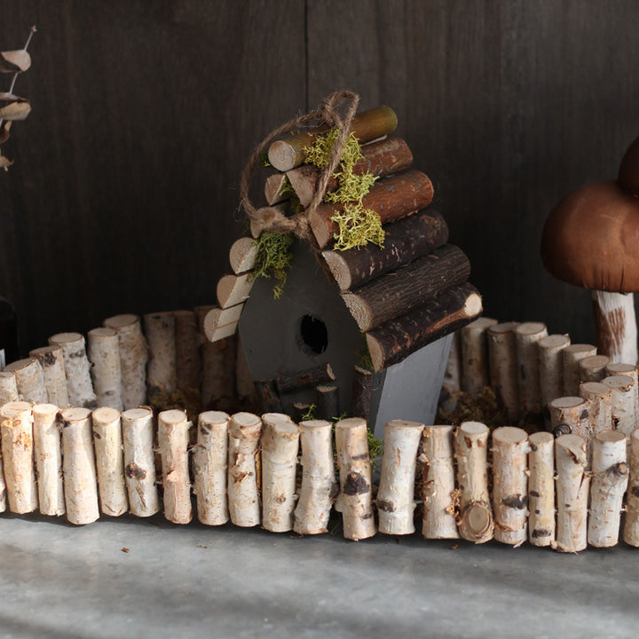 Dekorative Wandverkleidung aus Naturholz Karnz
