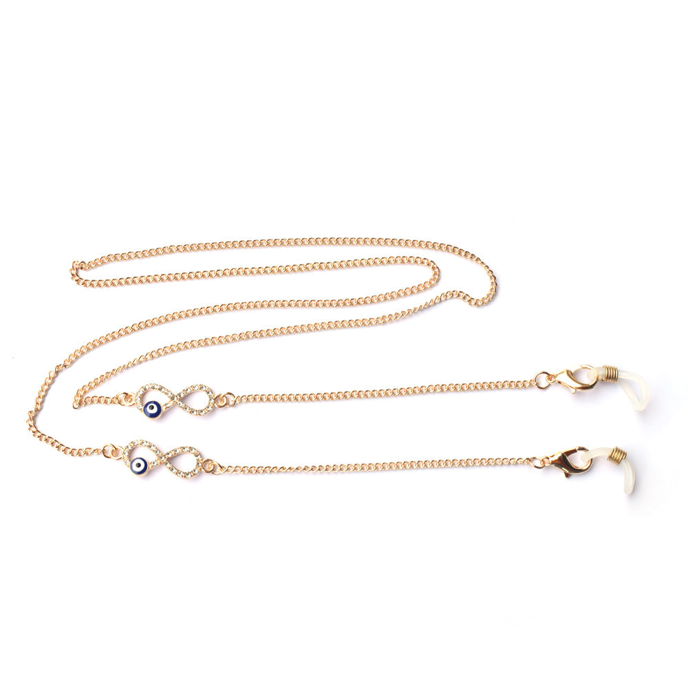 Elegante Brillenkette mit schützendem Charm Karnz