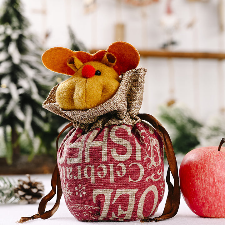 Niedliche Weihnachtsfigur mit Herzbeutel Karnz